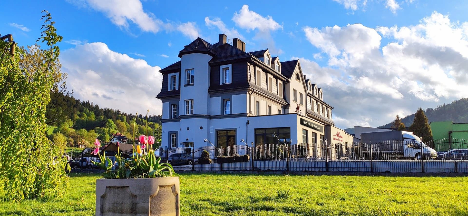 Hotel Alpin w Szczyrku z widokiem na Beskidy – najlepszy hotel w górach