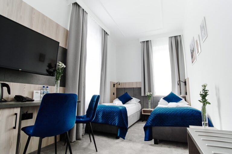 Pokój dwuosobowy w&nbsp;Hotelu Alpin w&nbsp;Szczyrku – komfortowy nocleg dla dwóch osób