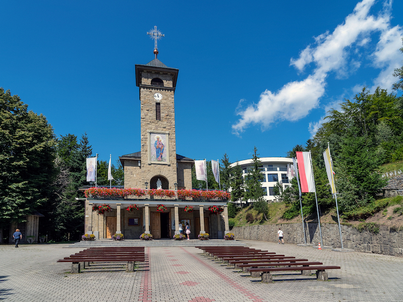 Sanktuarium Matki Bożej Królowej Polski na&nbsp;Górce w&nbsp;Szczyrku